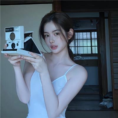 她和她的她